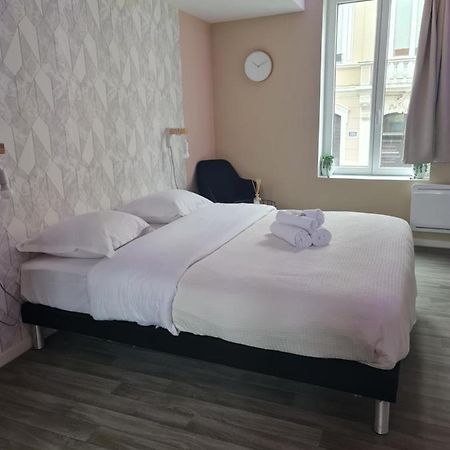 Ng Suitehome - Lille I Roubaix Centre I 121 - Pastel - Netflix - Wifi Kültér fotó
