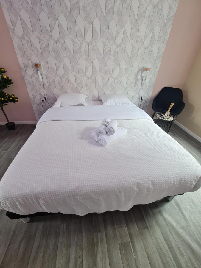Ng Suitehome - Lille I Roubaix Centre I 121 - Pastel - Netflix - Wifi Kültér fotó